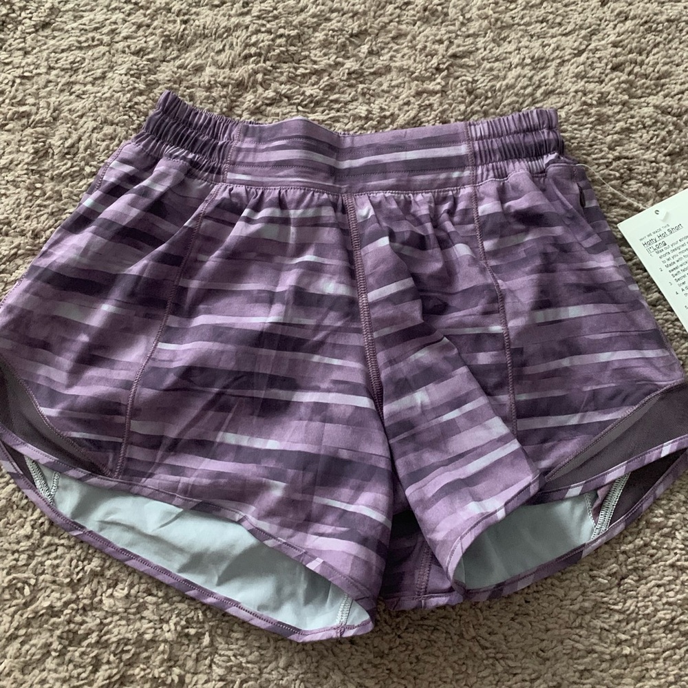 Lululemon Hotty Hot Shorts